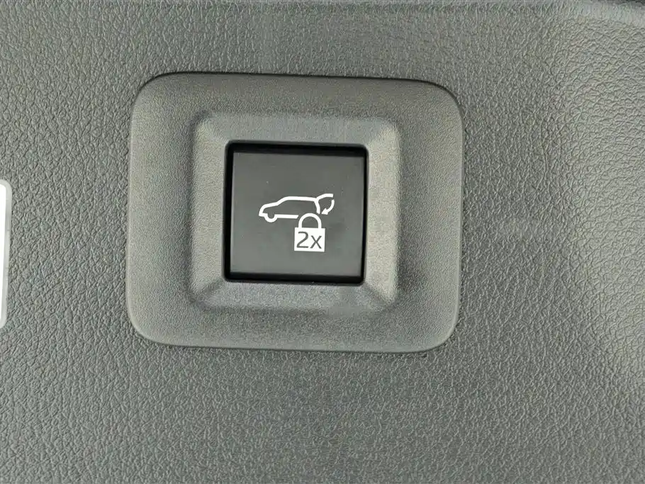 Toyota Alphard 2024 — фото 26