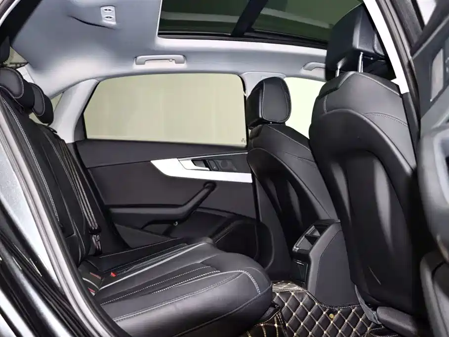 Audi A4L 2020