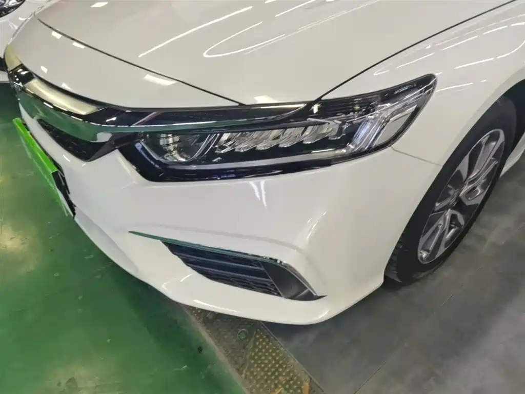Honda Inspire 2021 — фото 24