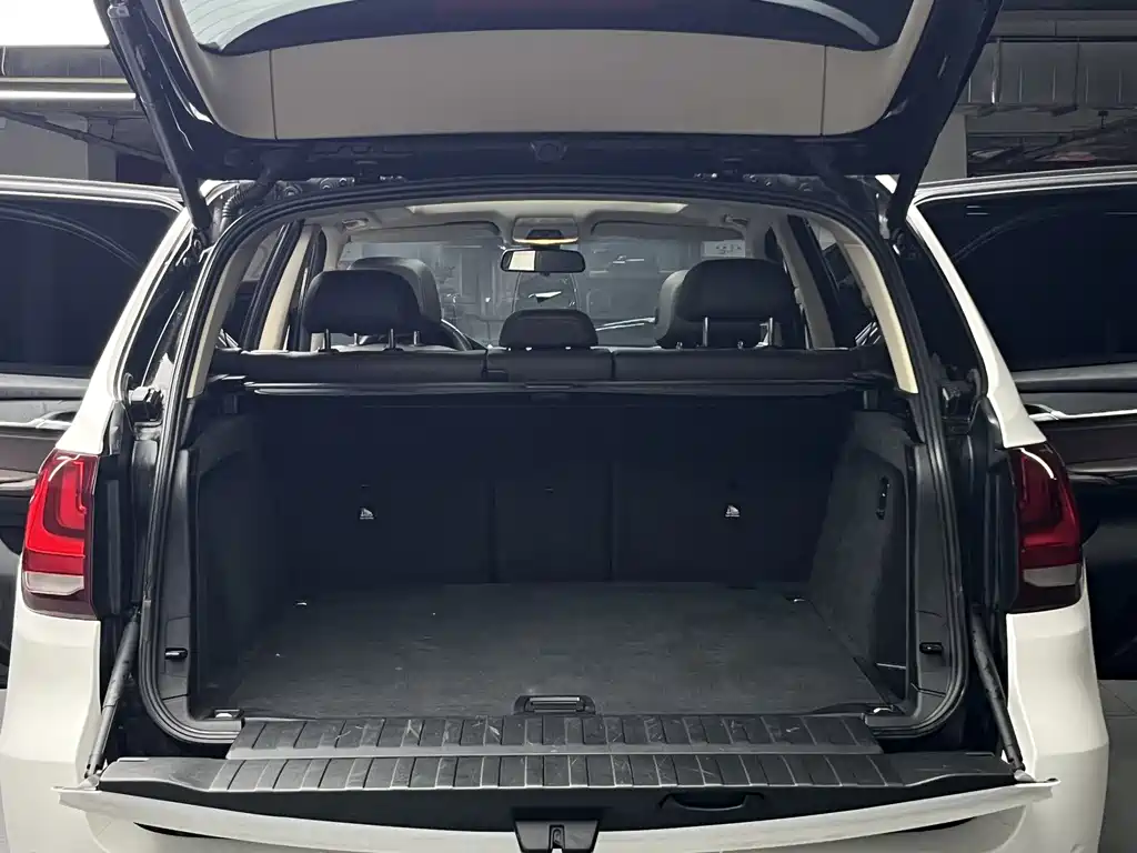 BMW X5 2014 — фото 26