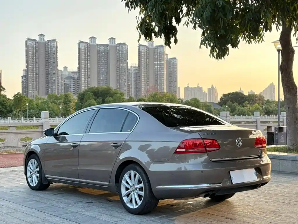 Volkswagen Magotan 2014