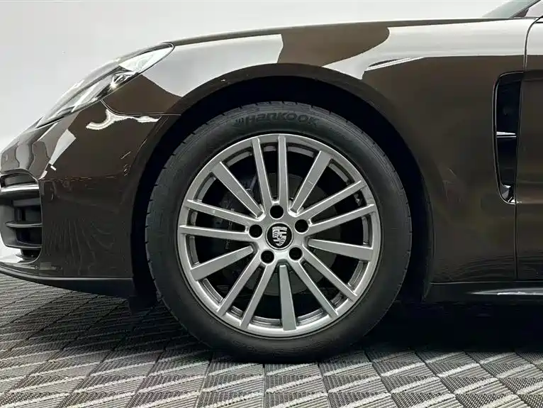 Porsche Panamera 2024 — фото 8