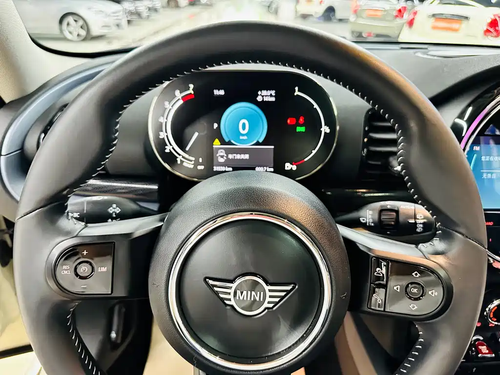 MINI Clubman 2021 — фото 43