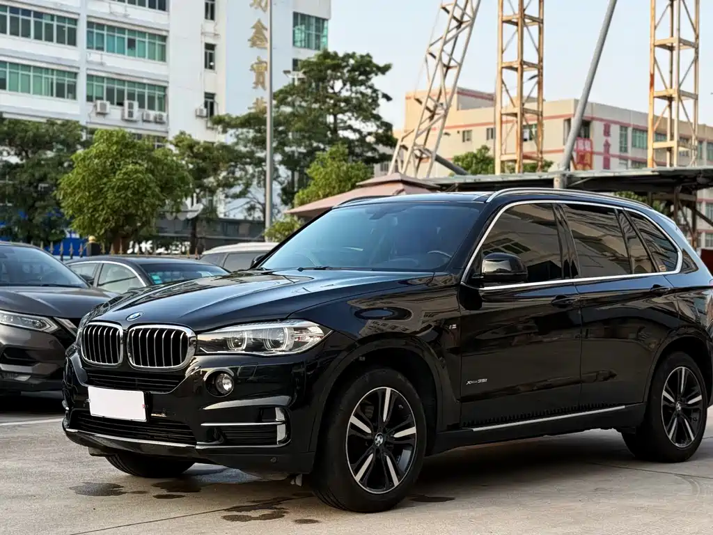 BMW X5 2017 — фото 1