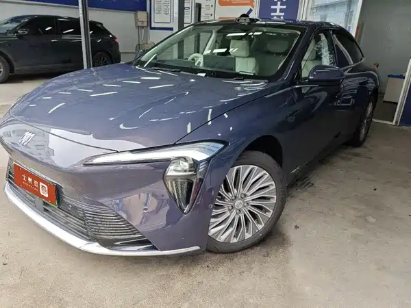 Buick Zhijing L7 2025