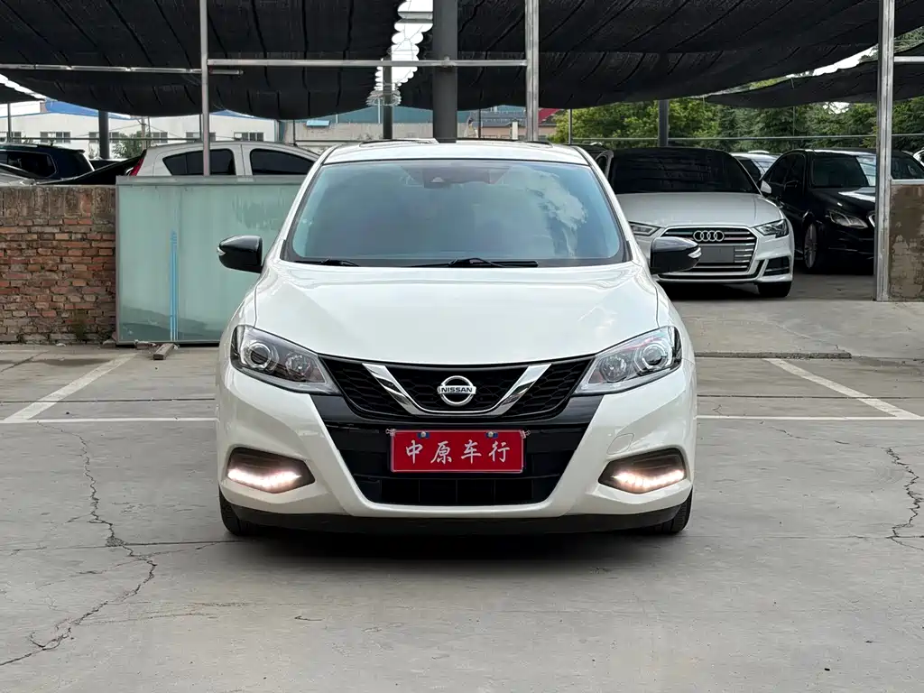 Nissan Tiida 2020