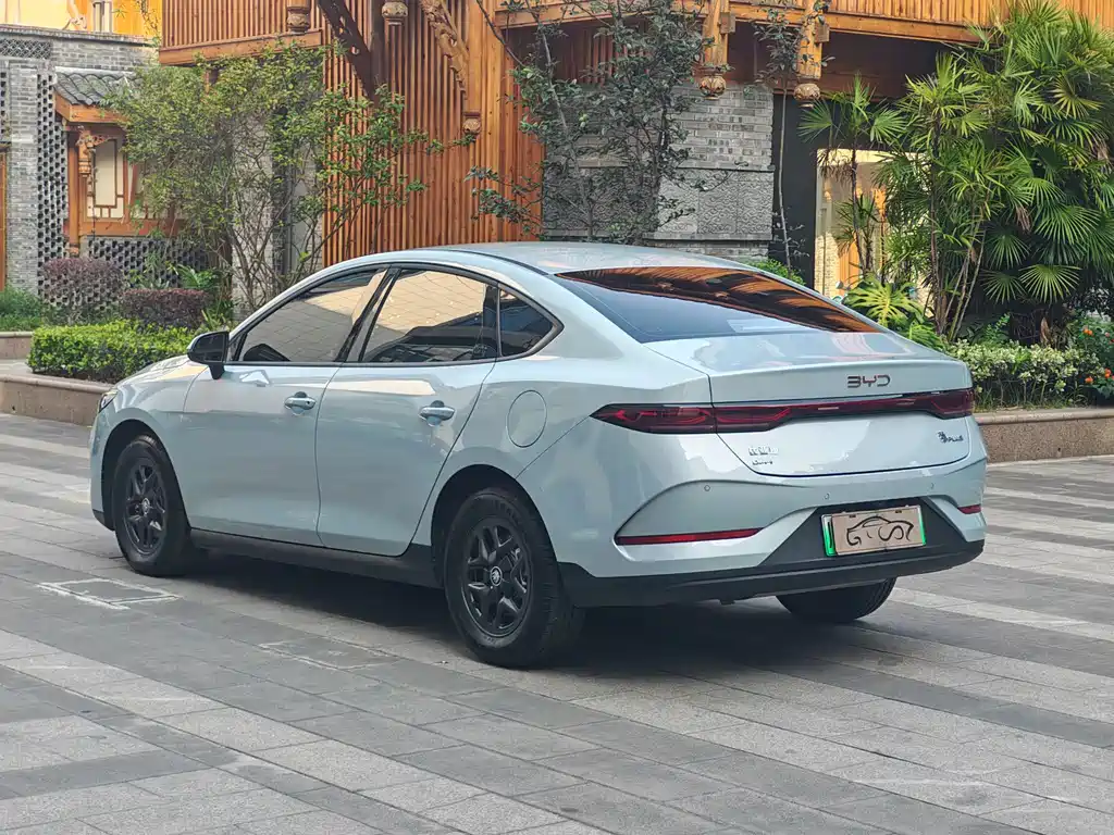 BYD Qin PLUS 2025 — фото 4
