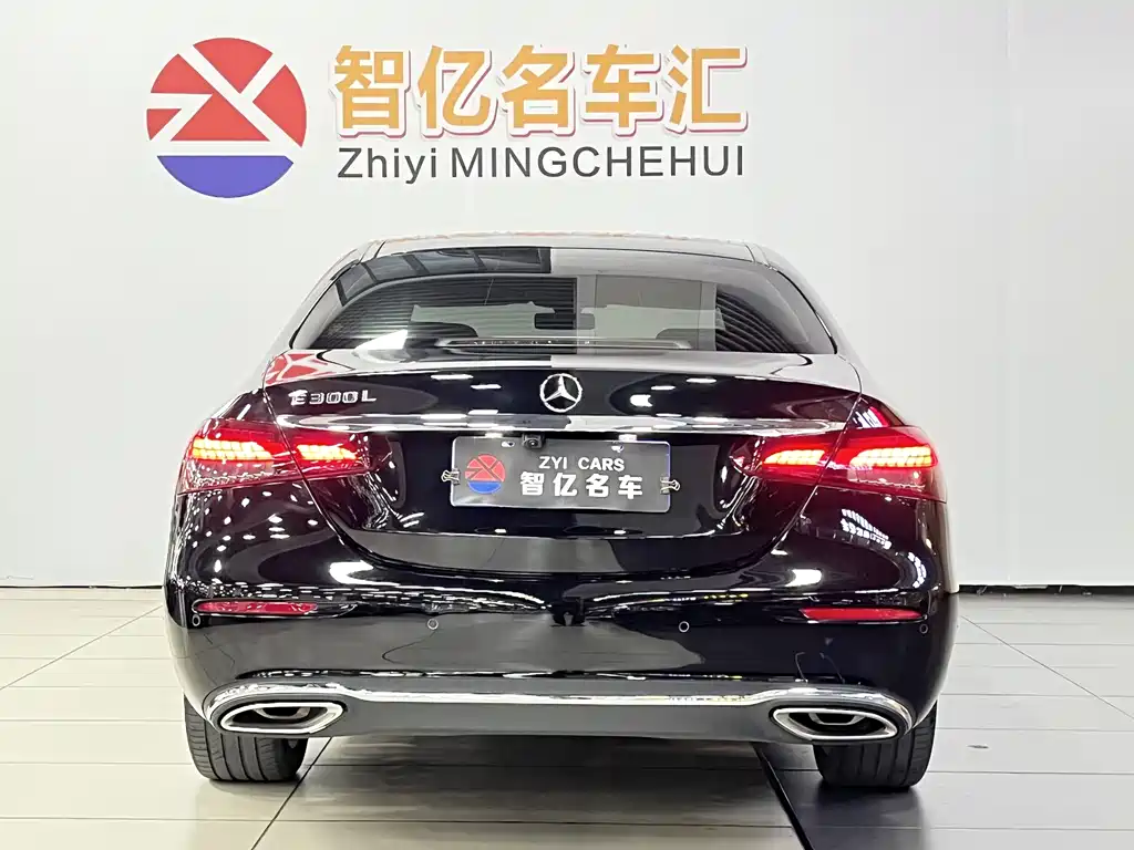 Mercedes-Benz E-Class 2020 — фото 11