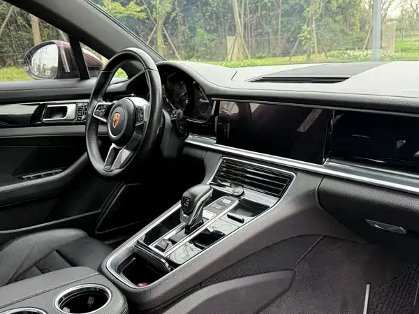Porsche Panamera 2017