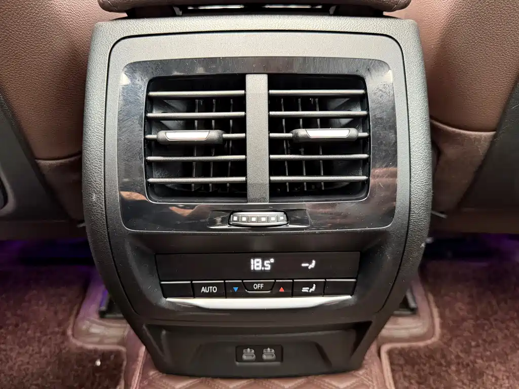 BMW X4 2021 — фото 19
