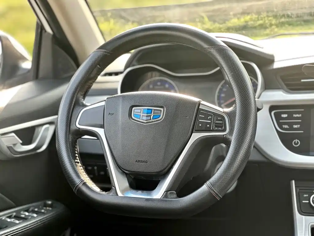 Geely Vision 2017 — фото 32
