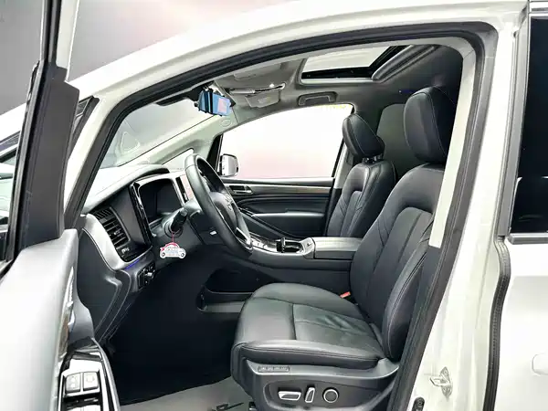 GAC Trumpchi M8 2021