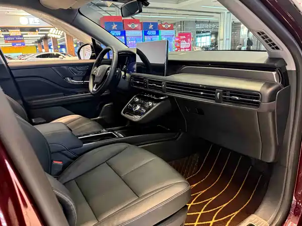 Lincoln Corsair 2022