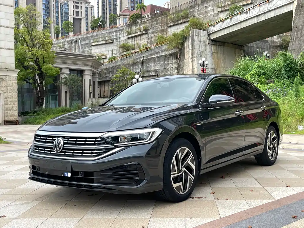 Volkswagen Sagitar 2023