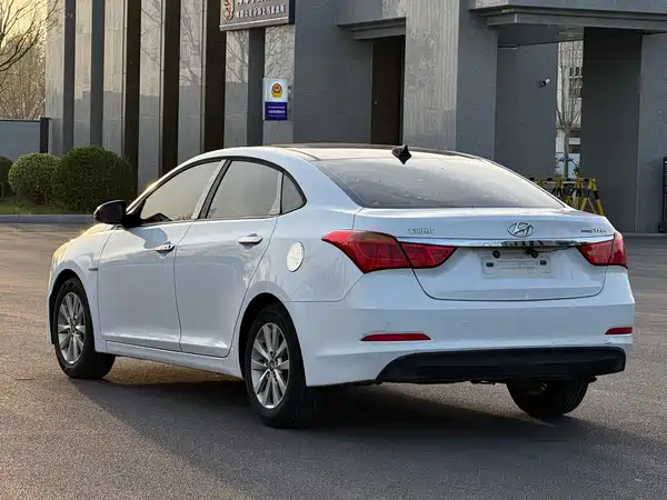 Hyundai Mistra 2016