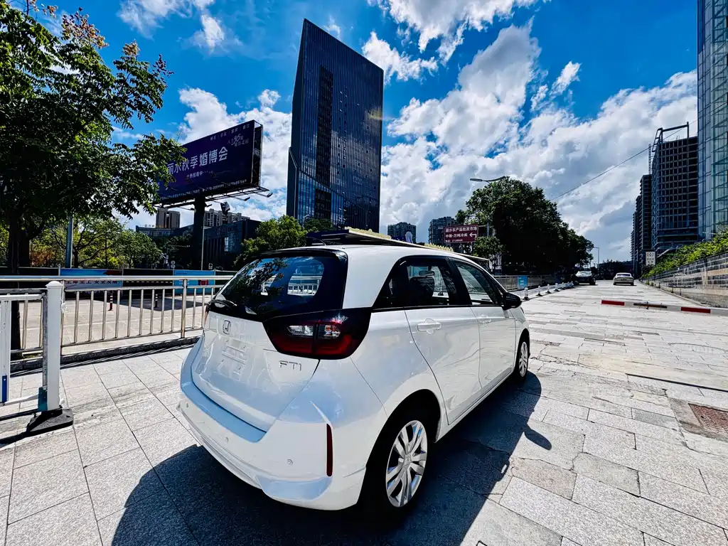 Honda Fit 2023 — фото 8