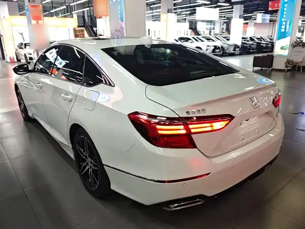 Honda Inspire 2022