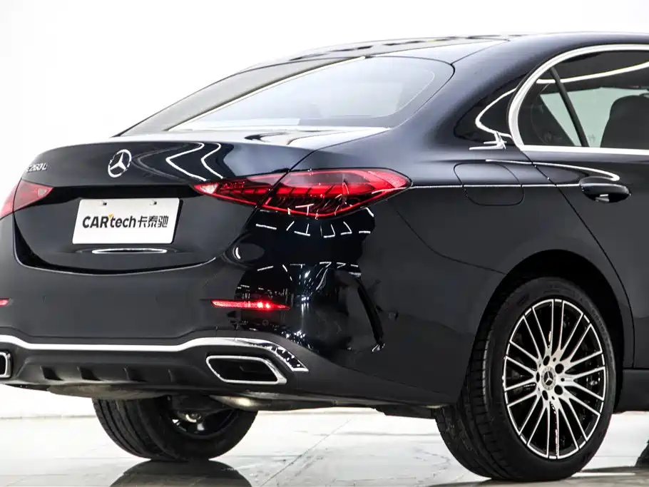 Mercedes-Benz C-Class 2025 — фото 8