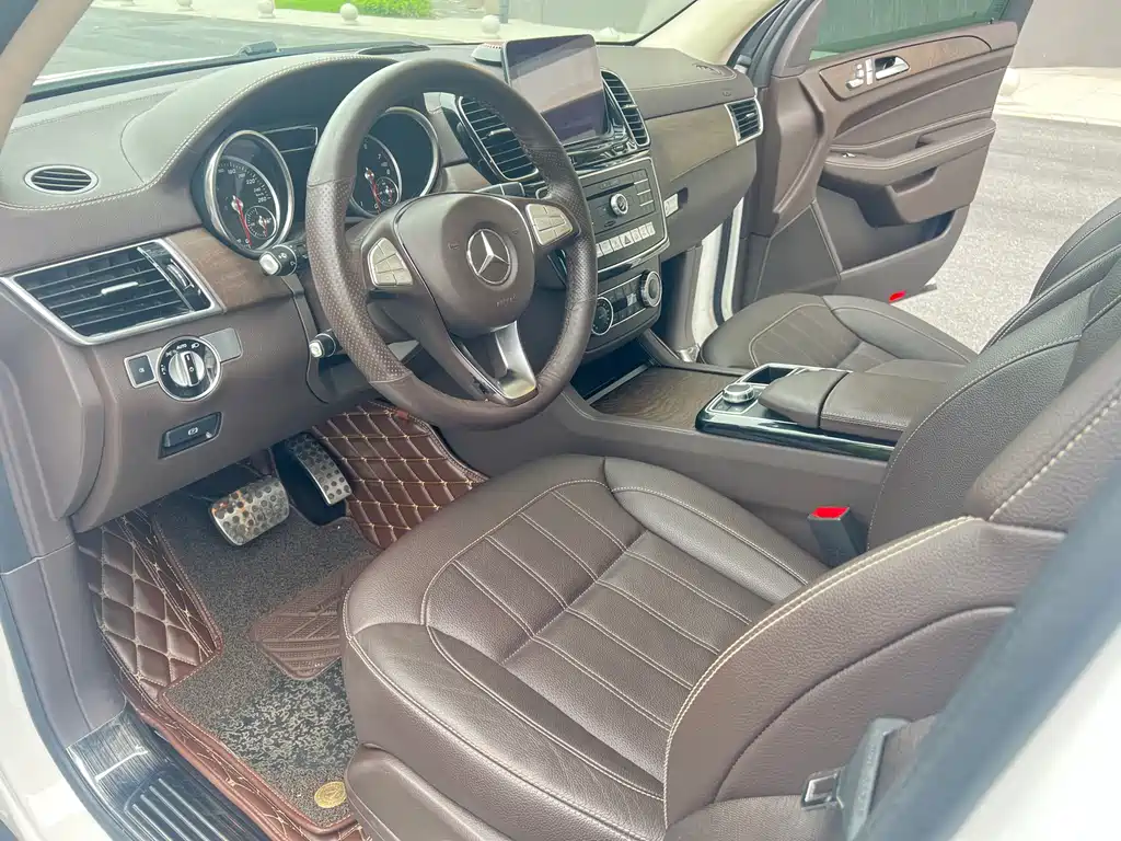 Mercedes-Benz GLE 2018 — фото 17