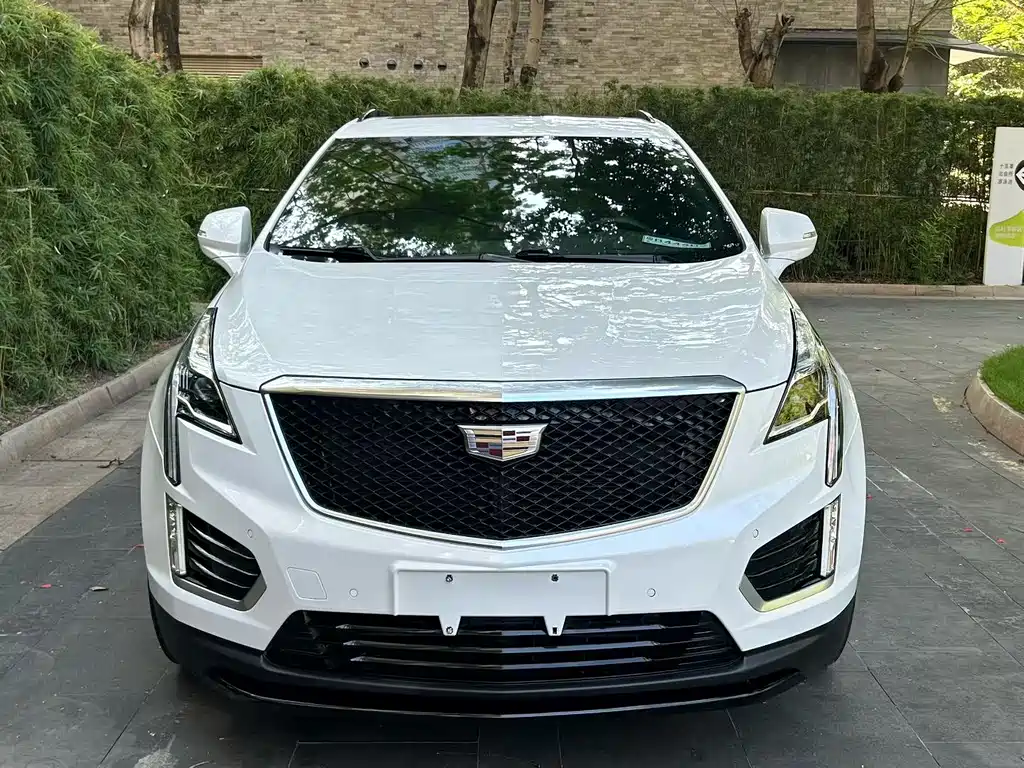 Cadillac XT5 2020 — фото 2