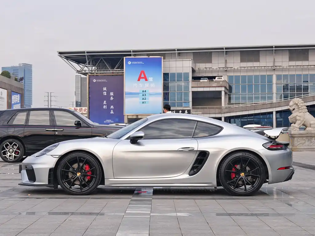 Porsche 718 2022
