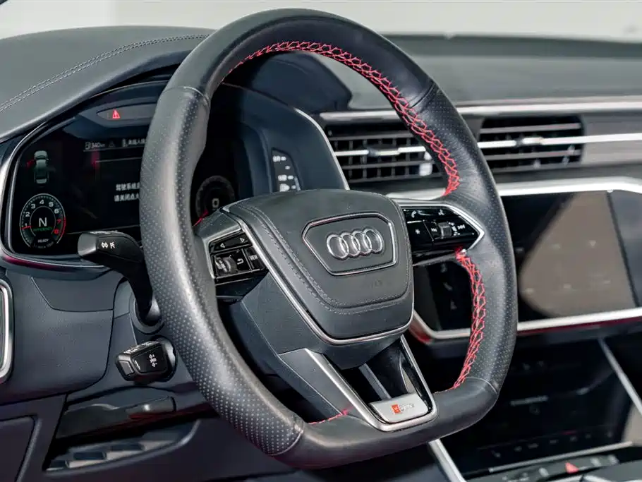 Audi A6L 2025 — фото 10