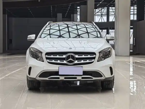 Mercedes-Benz GLA 2018