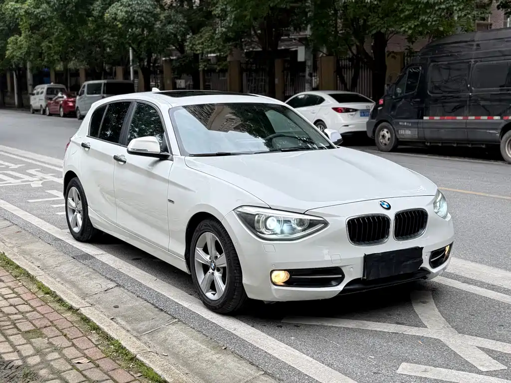 BMW 1 Series 2012 — фото 3
