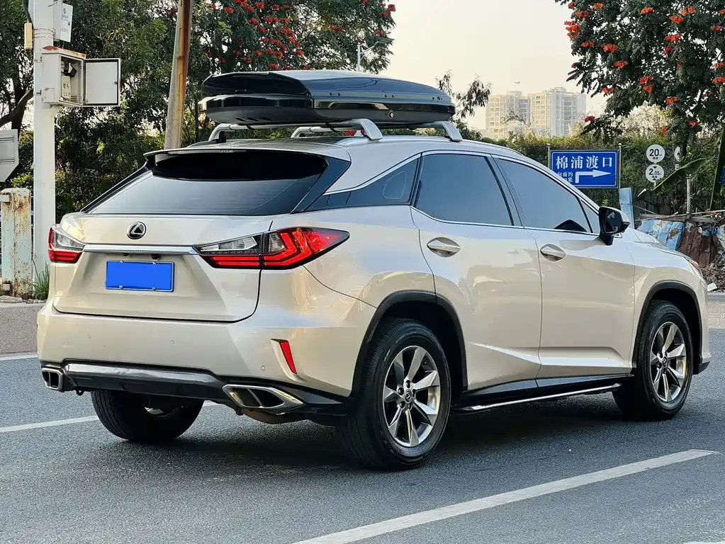 Lexus RX 2018 — фото 7