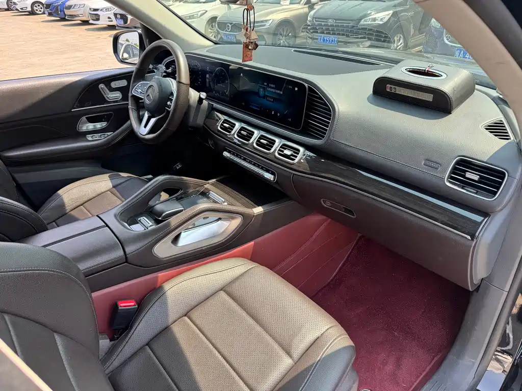 Mercedes-Benz GLE 2020 — фото 15