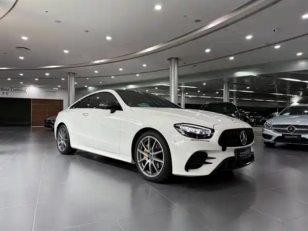 Mercedes-Benz E-Class 2023