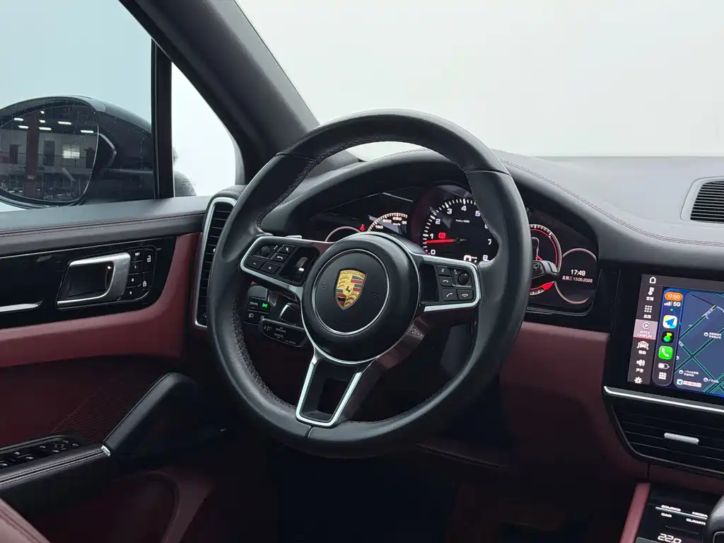 Porsche Cayenne 2019 — фото 31