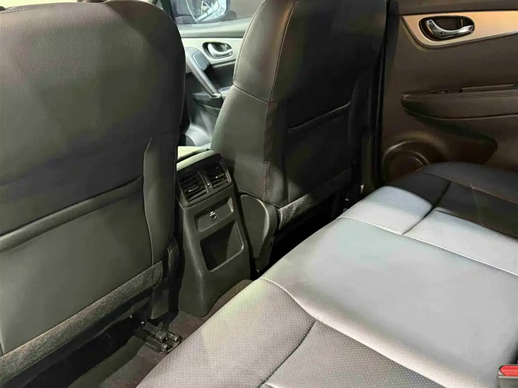 Nissan Qashqai 2022 — фото 10