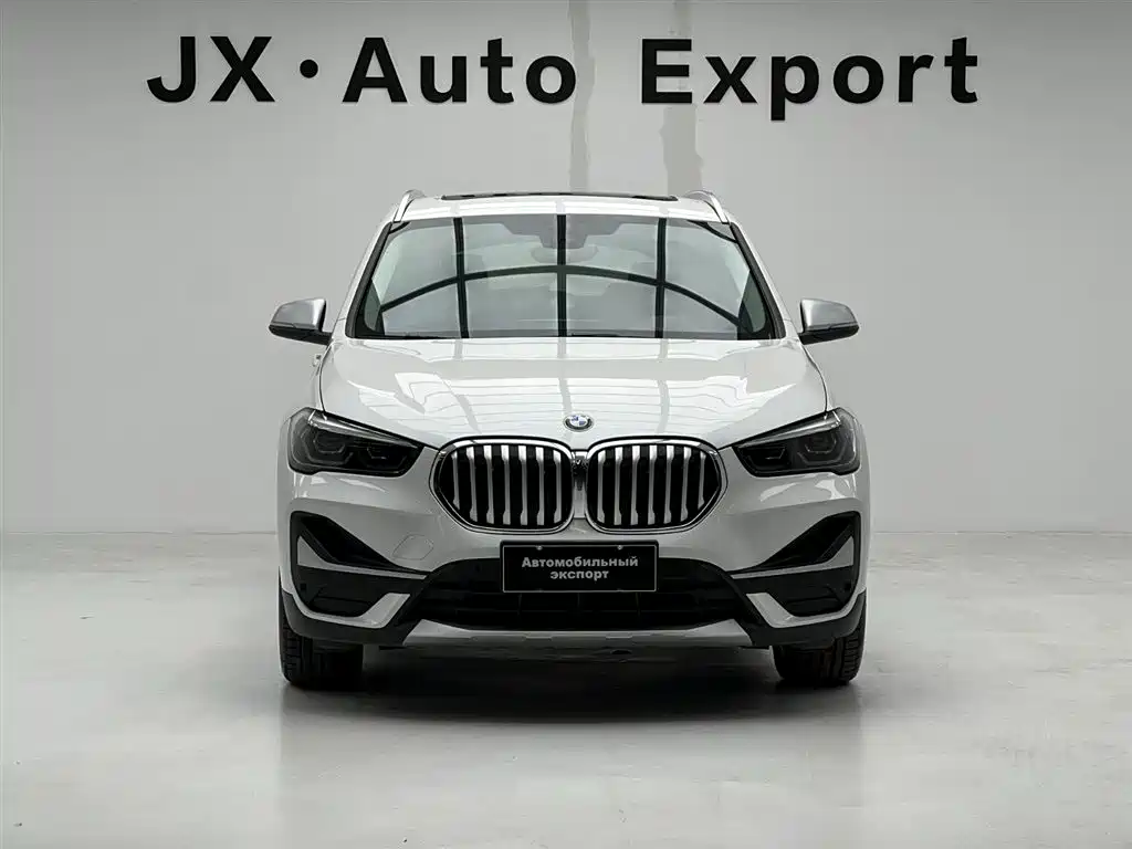 BMW X1 2022 — фото 2