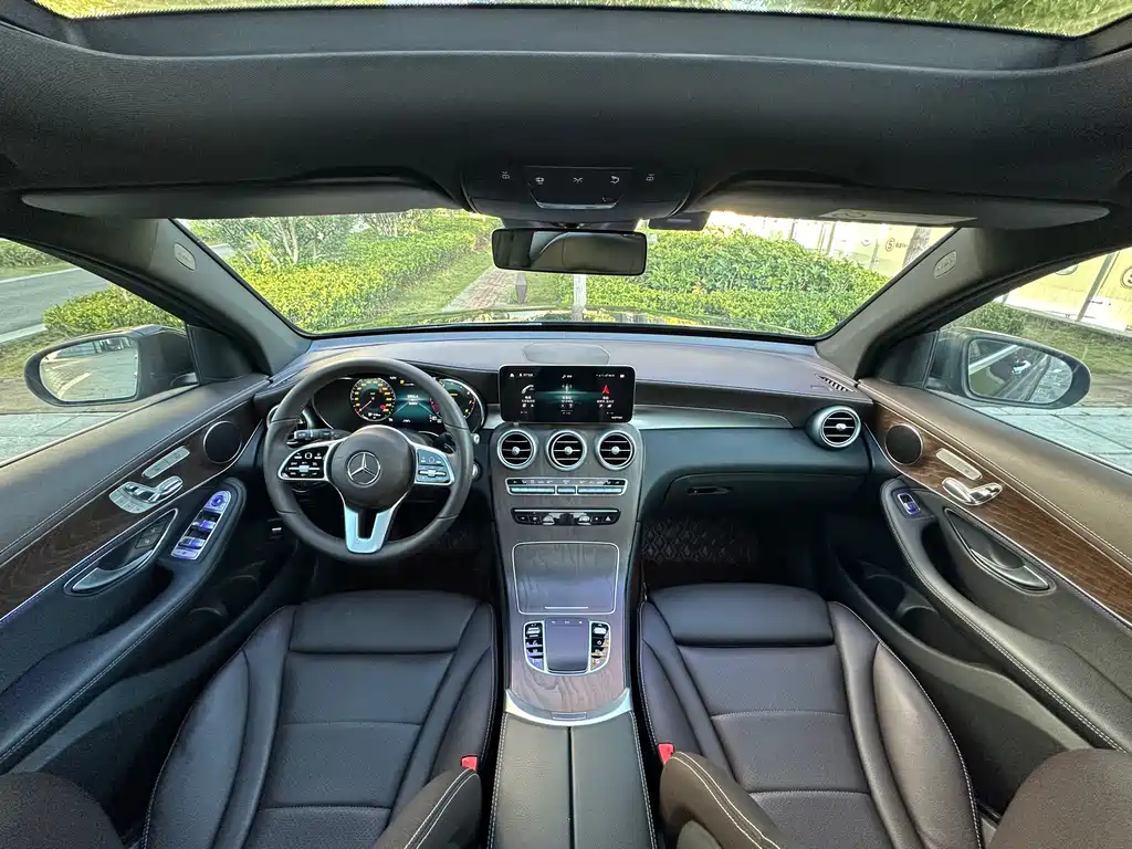 Mercedes-Benz GLC 2020 — фото 13