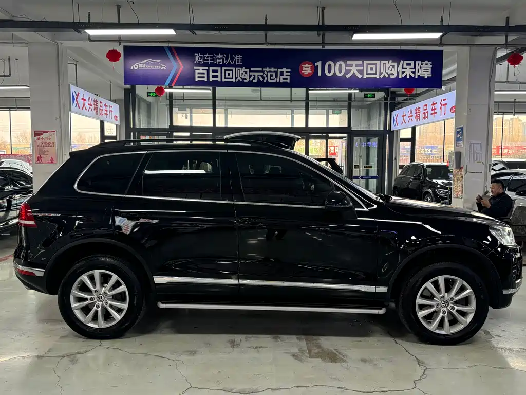 Volkswagen Touareg 2016 — фото 4