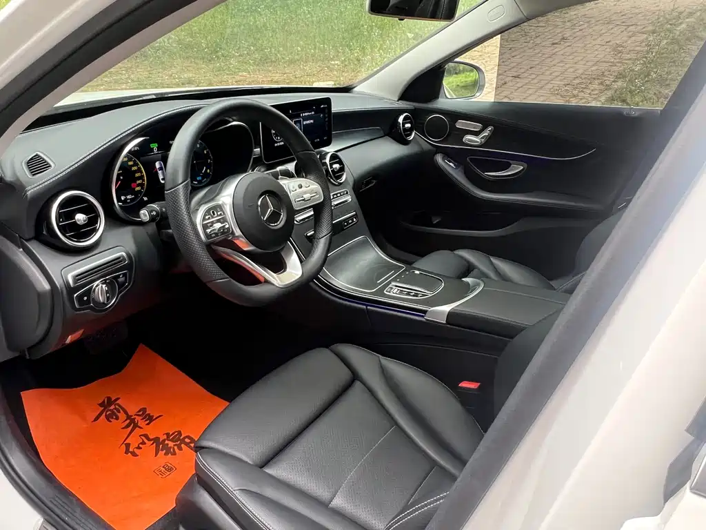 Mercedes-Benz C-Class 2020 — фото 5