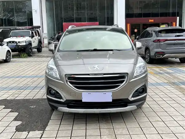Peugeot 3008 2015