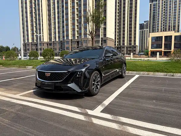 Cadillac CT5 2025