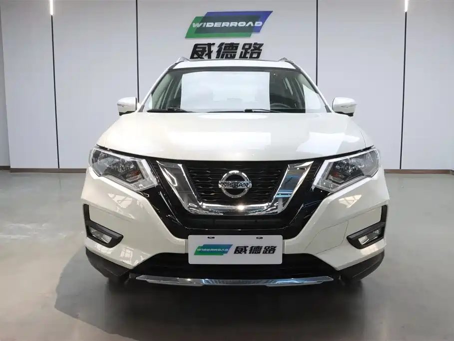 Nissan X-Trail 2018 — фото 3