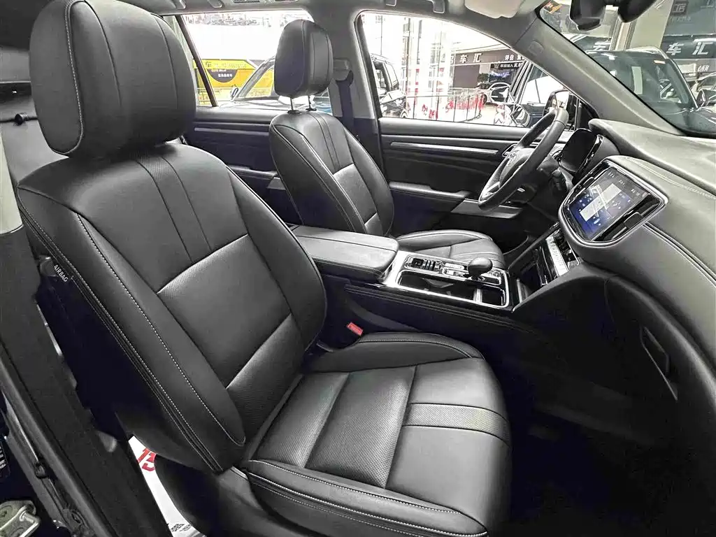 GAC Motor Trumpchi GS8 2021 — фото 27