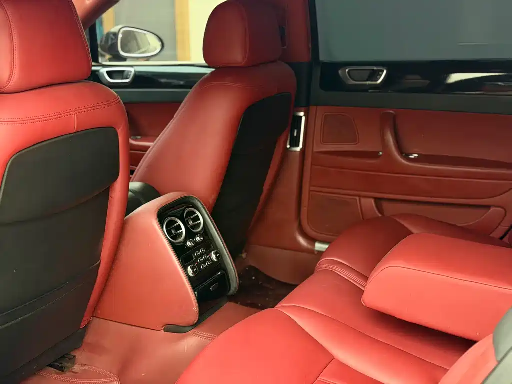 Bentley Flying Spur 2007 — фото 14