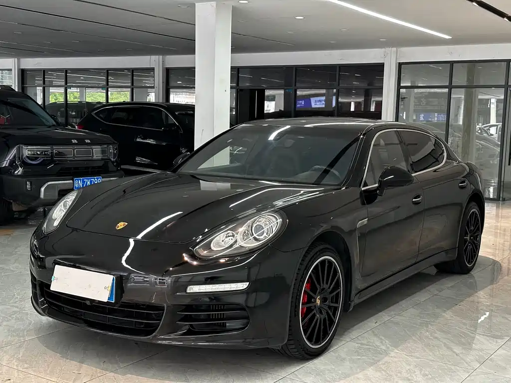 Porsche Panamera 2014 — фото 1
