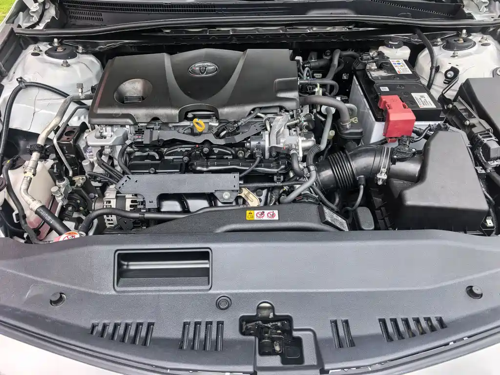 Toyota Camry 2018 — фото 15