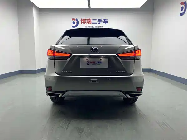Lexus RX 2020