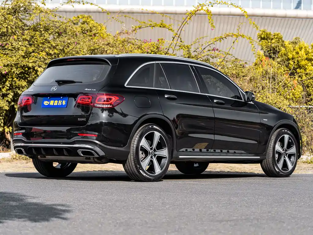 Mercedes-Benz GLC 2022 — фото 6