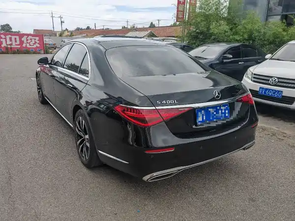 Mercedes-Benz S-Class 2021