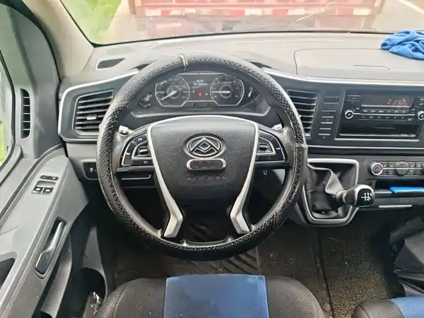 Maxus V80 2023