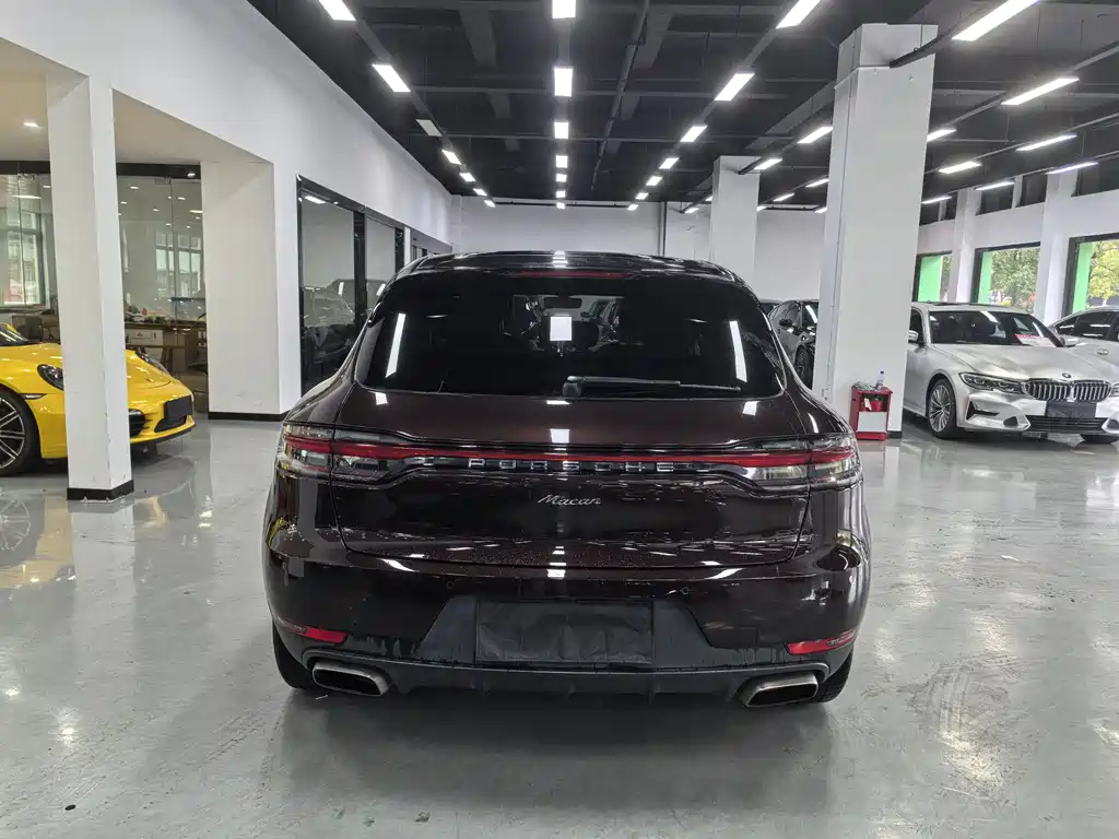 Porsche Macan 2019 — фото 6