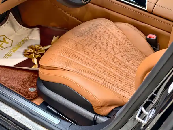 Mercedes-Benz S-Class 2023